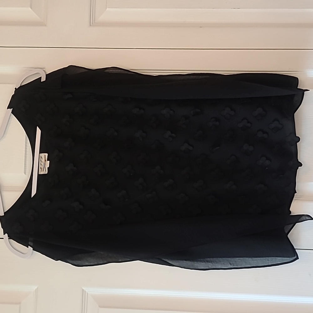 Max Studio Specialty Products top size Large